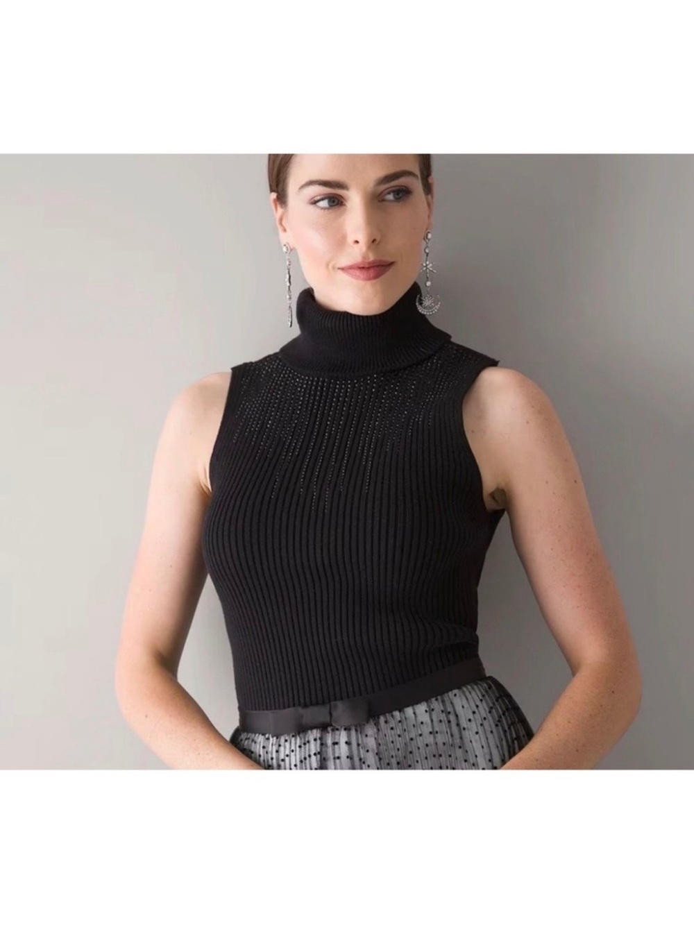 WHBM Black Sleeveless Turtleneck Sweater W/ Rhinestone Front Sz Small NWT